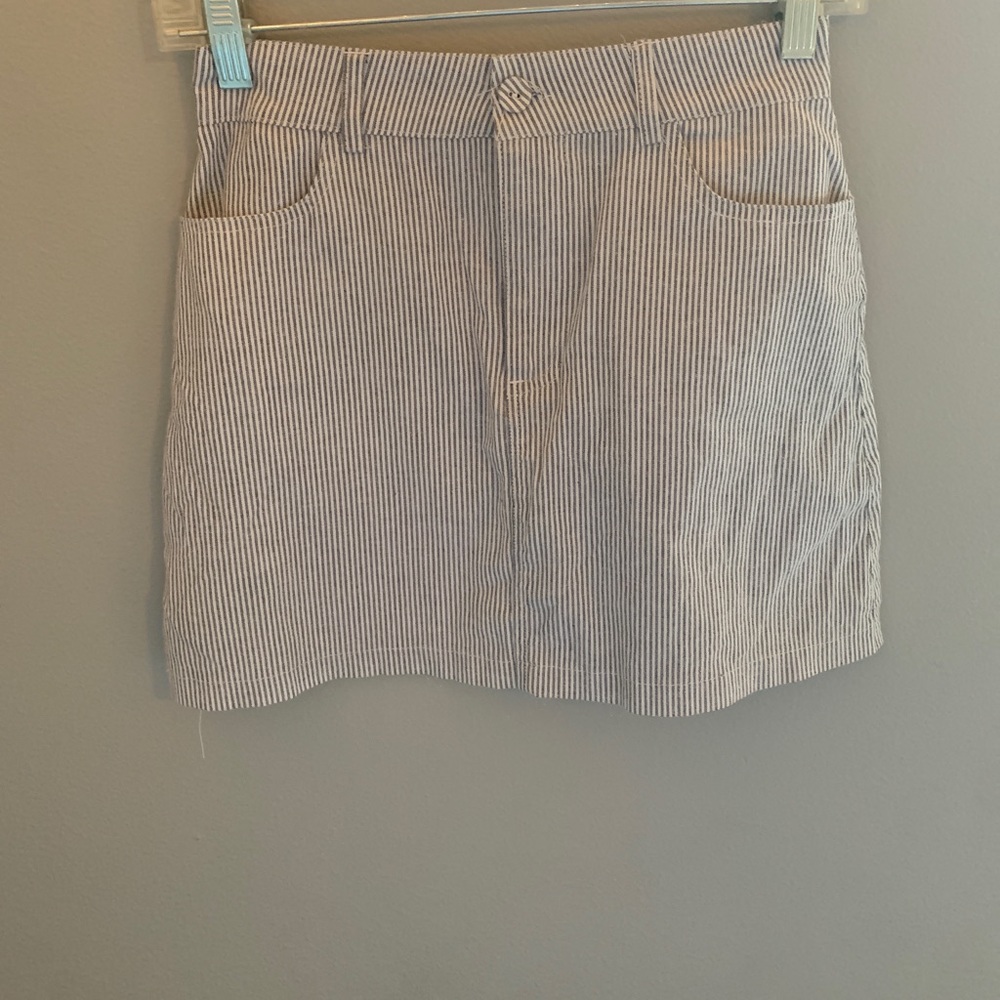 Forever 21 skirt